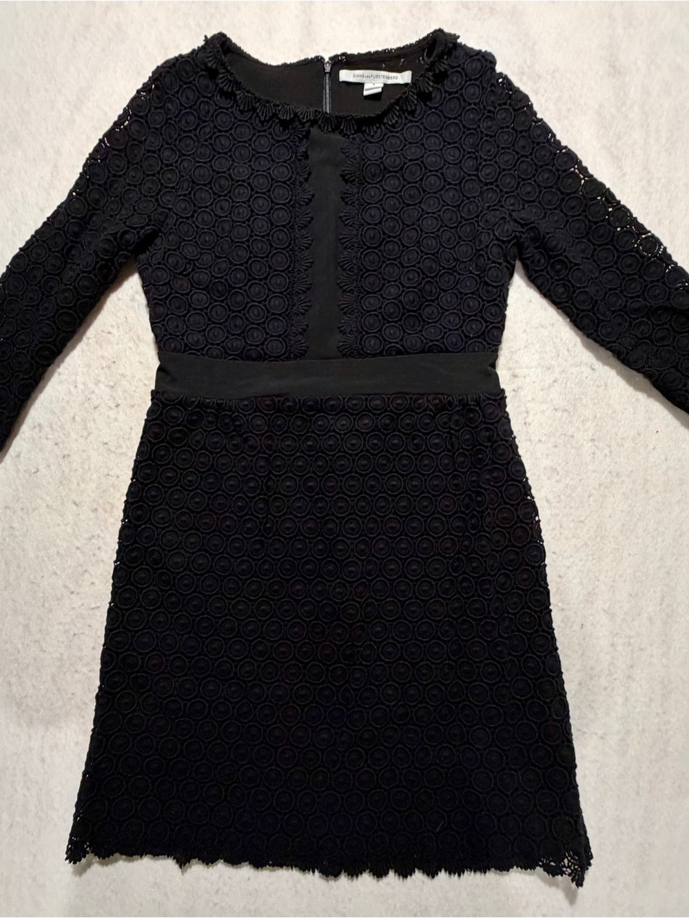 Diane Von Furstenberg DVF Black Nolly Lace A-Line Dress Size 6 EUC